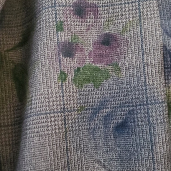 Beautiful Black Wool Coat - Picture 6 of 6